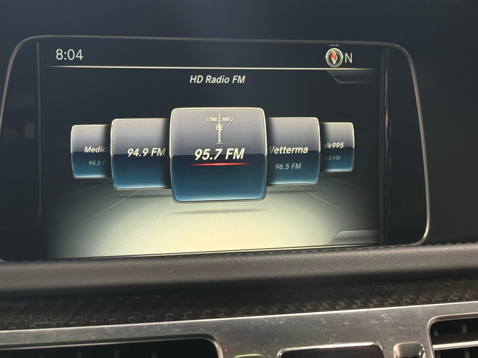 Thumbnail: 2016 Mercedes-Benz E-Class - 3