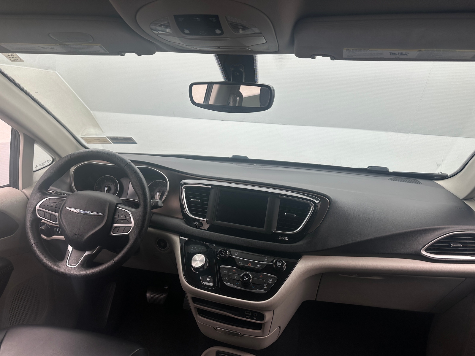 Thumbnail: 2020 Chrysler Voyager - 2