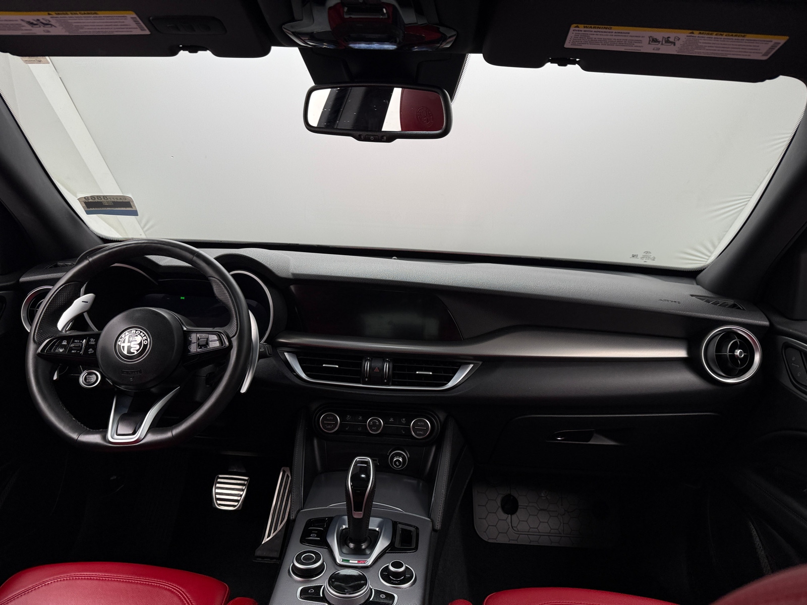 Thumbnail: 2024 Alfa Romeo Stelvio - 2