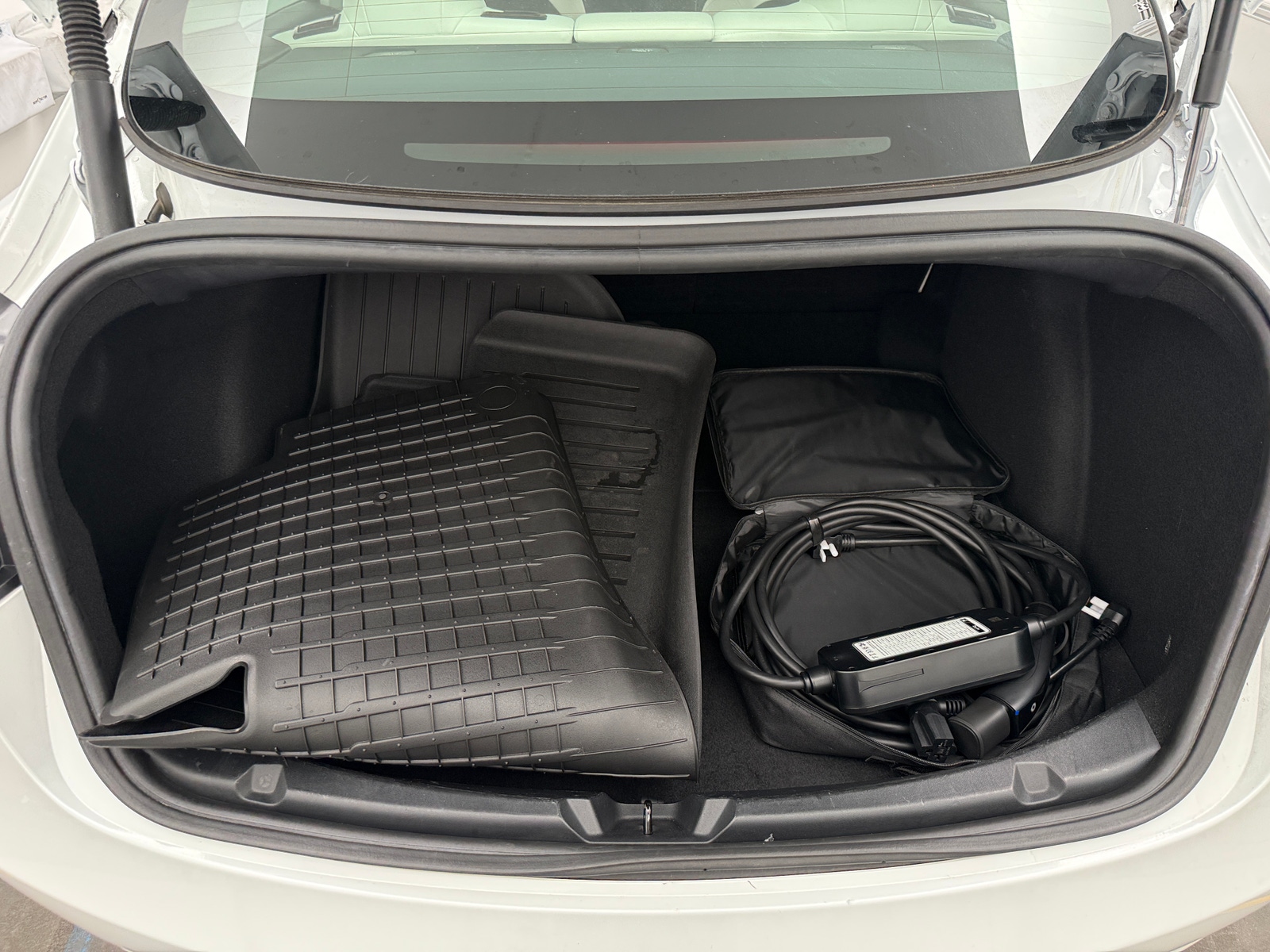 Thumbnail: 2023 Tesla Model 3 - 6