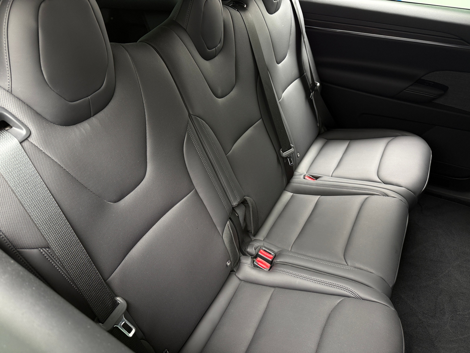 Thumbnail: 2024 Tesla Model X - 5