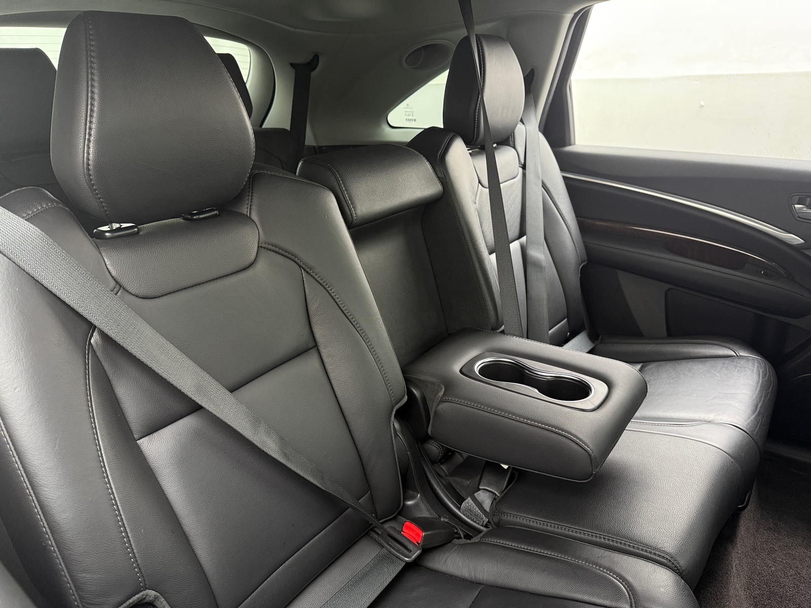 Thumbnail: 2018 Acura MDX - 5