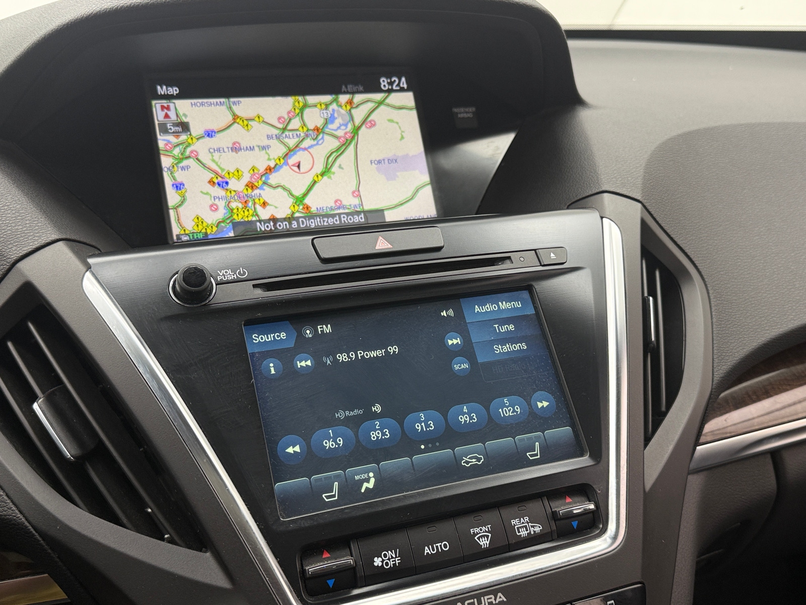 Thumbnail: 2018 Acura MDX - 3