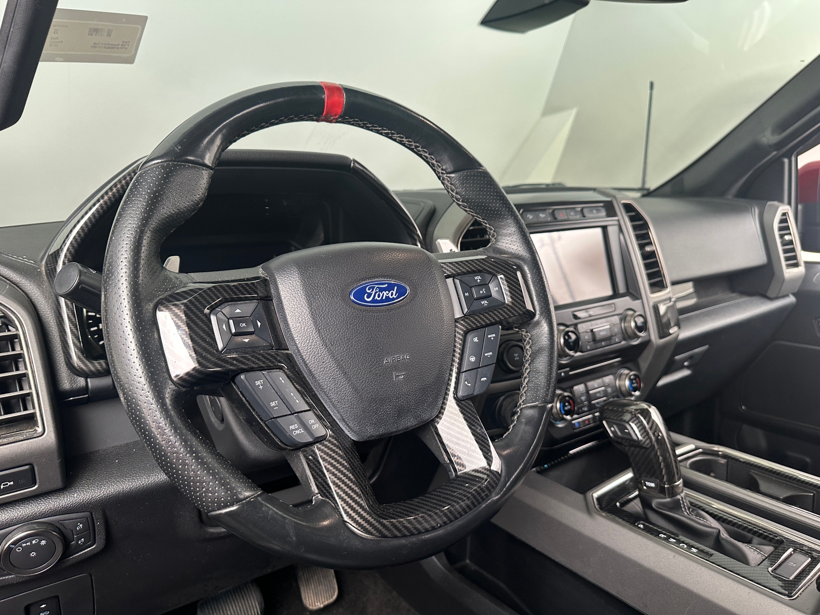 Thumbnail: 2018 Ford Econoline - 4