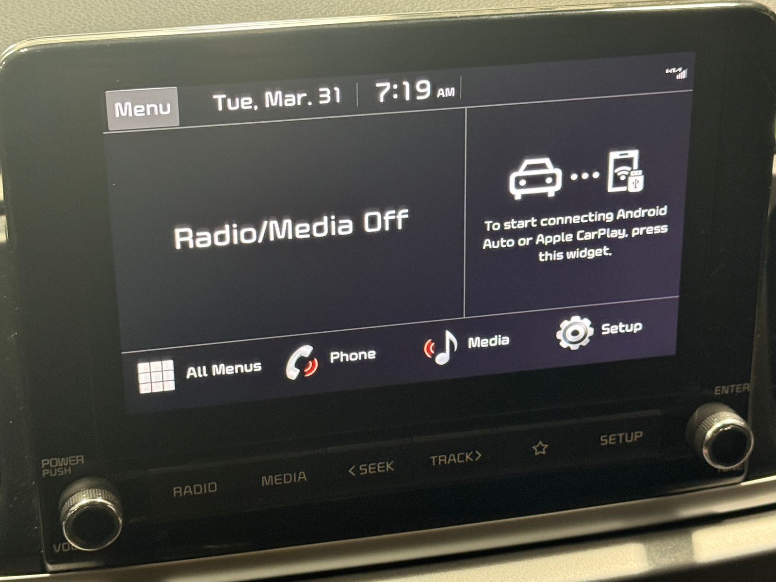 Thumbnail: 2023 Kia Rio - 4