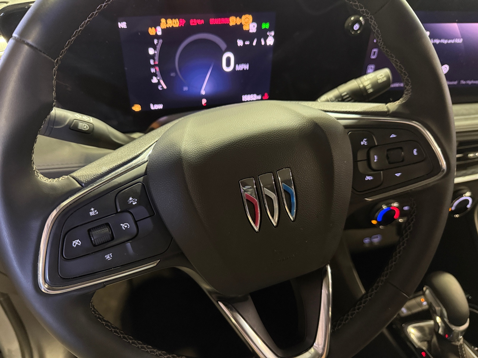 Thumbnail: 2025 Buick Encore GX - 5