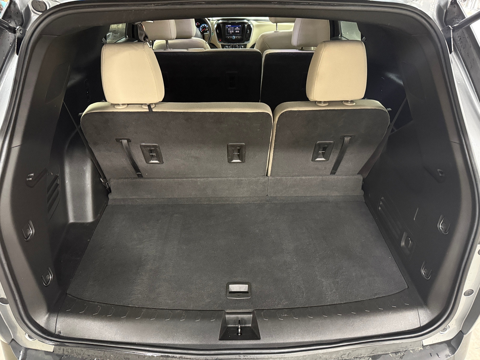 Thumbnail: 2023 Chevrolet Traverse - 7