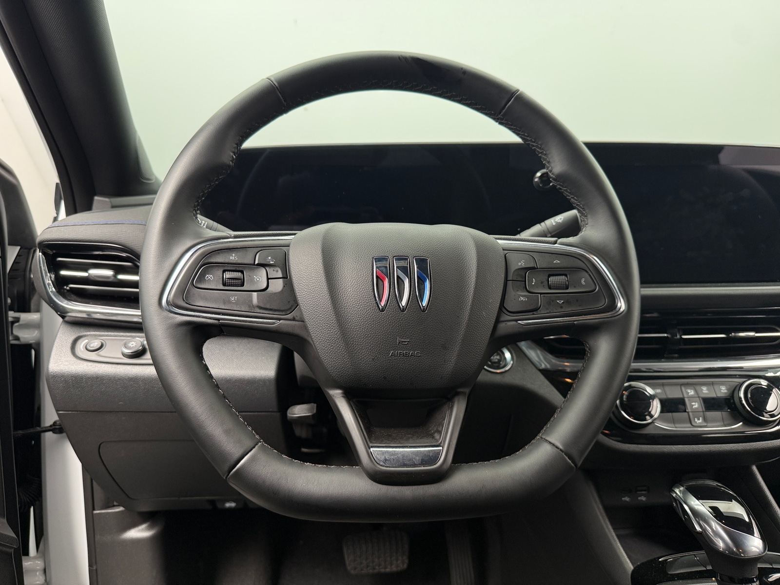 Thumbnail: 2025 Buick Envista - 5