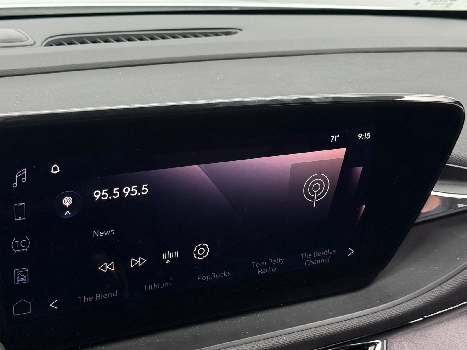 Thumbnail: 2025 Buick Envista - 4