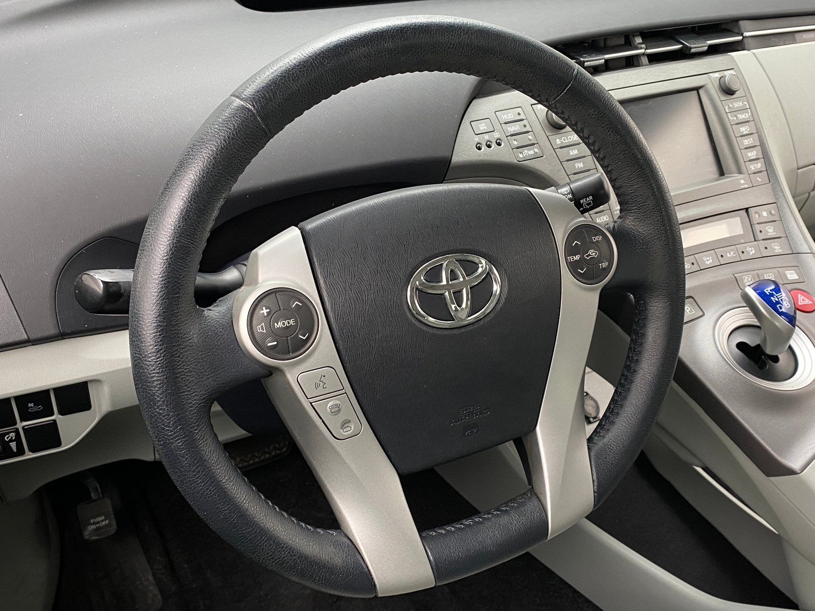 Thumbnail: 2015 Toyota Prius - 5
