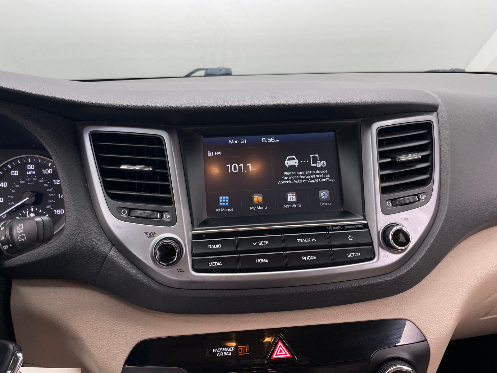 Thumbnail: 2018 Hyundai Tucson - 4