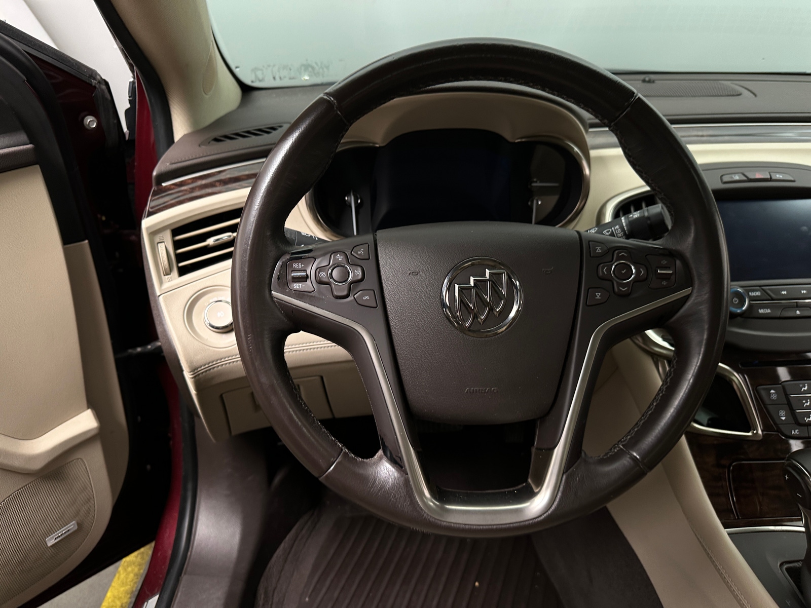 Thumbnail: 2016 Buick LaCrosse - 4