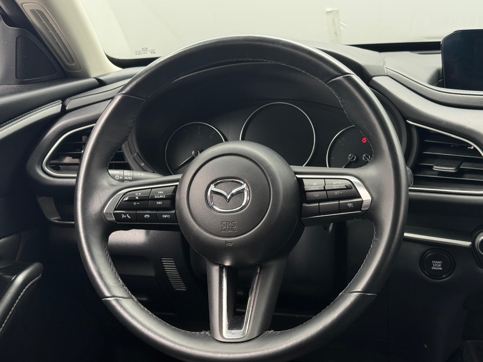 Thumbnail: 2025 Mazda CX-30 - 4