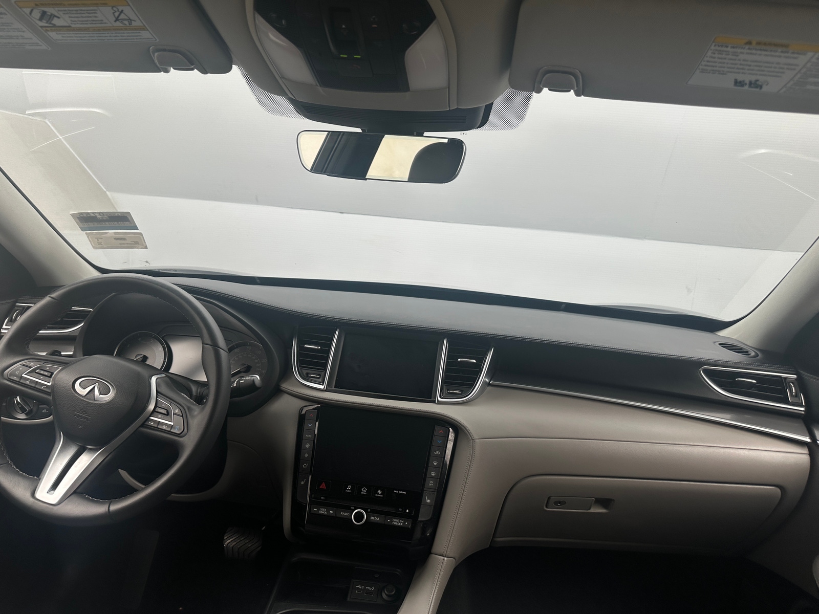 Thumbnail: 2024 INFINITI QX50 - 2