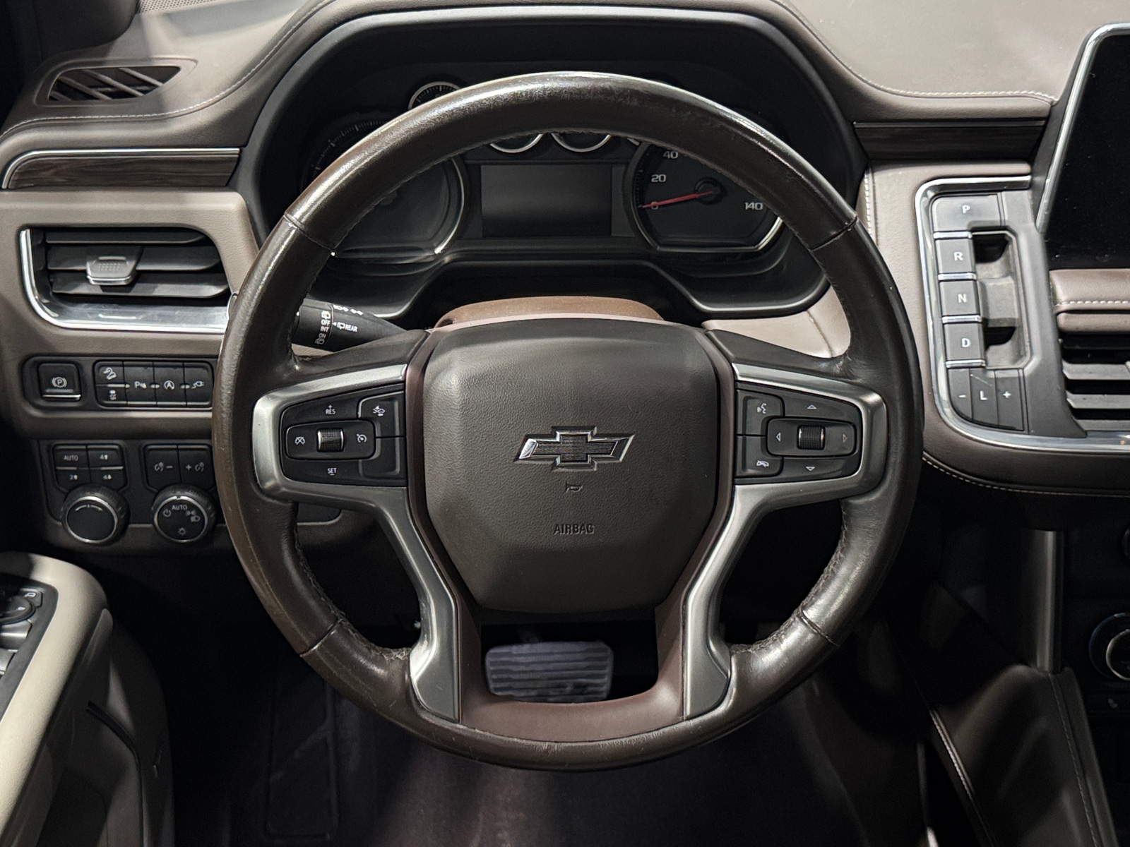 Thumbnail: 2021 Chevrolet Suburban - 4