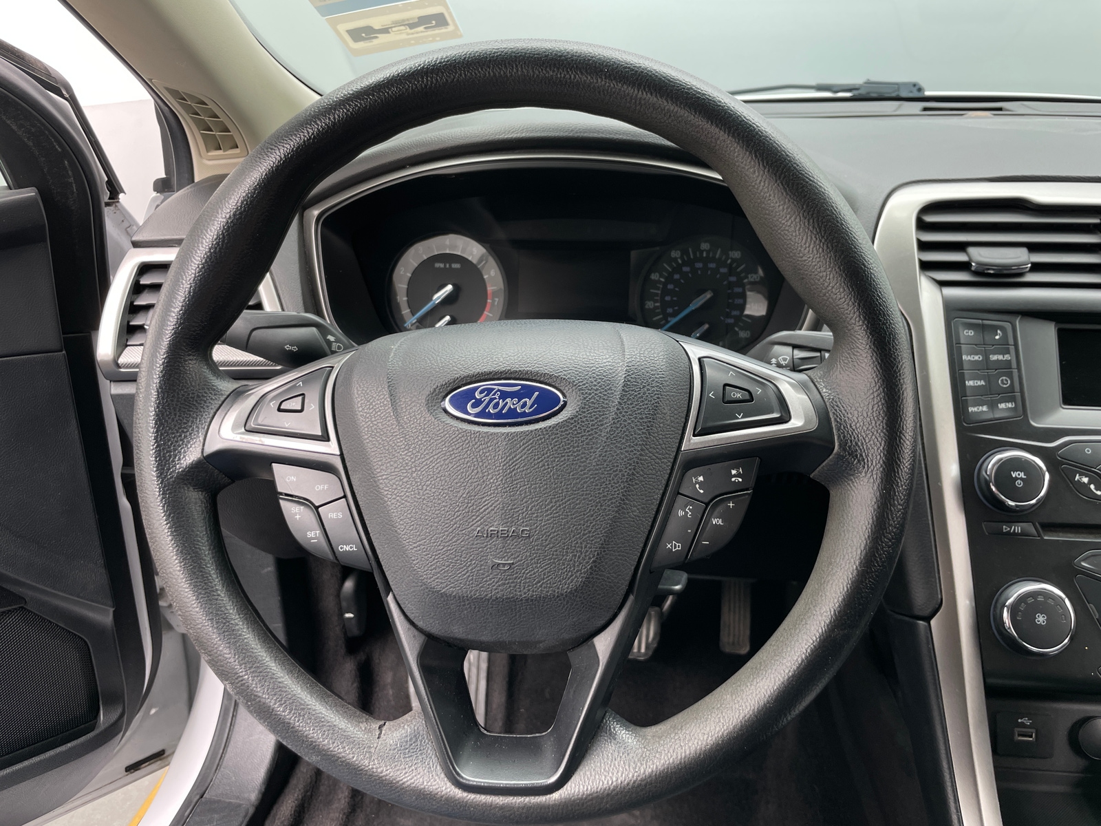 Thumbnail: 2017 Ford Fusion - 5