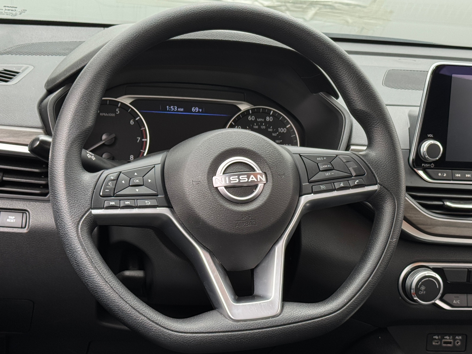 Thumbnail: 2025 Nissan Altima - 5