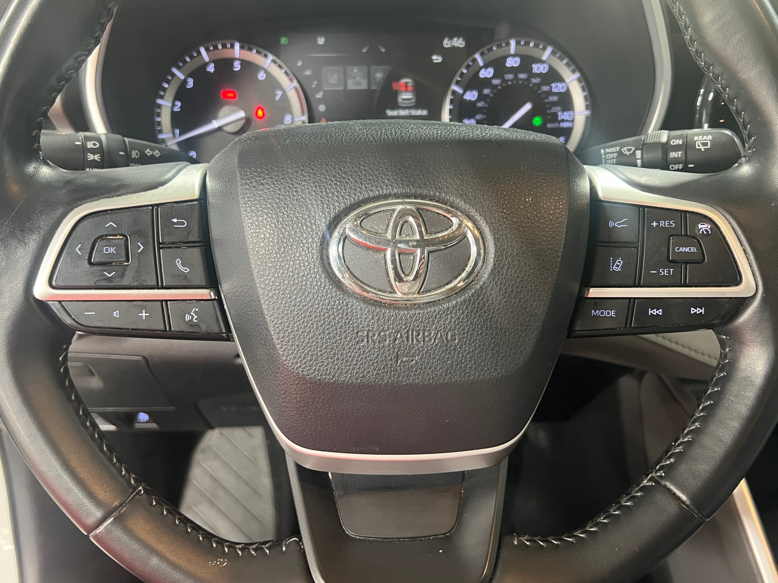 Thumbnail: 2022 Toyota Highlander - 4