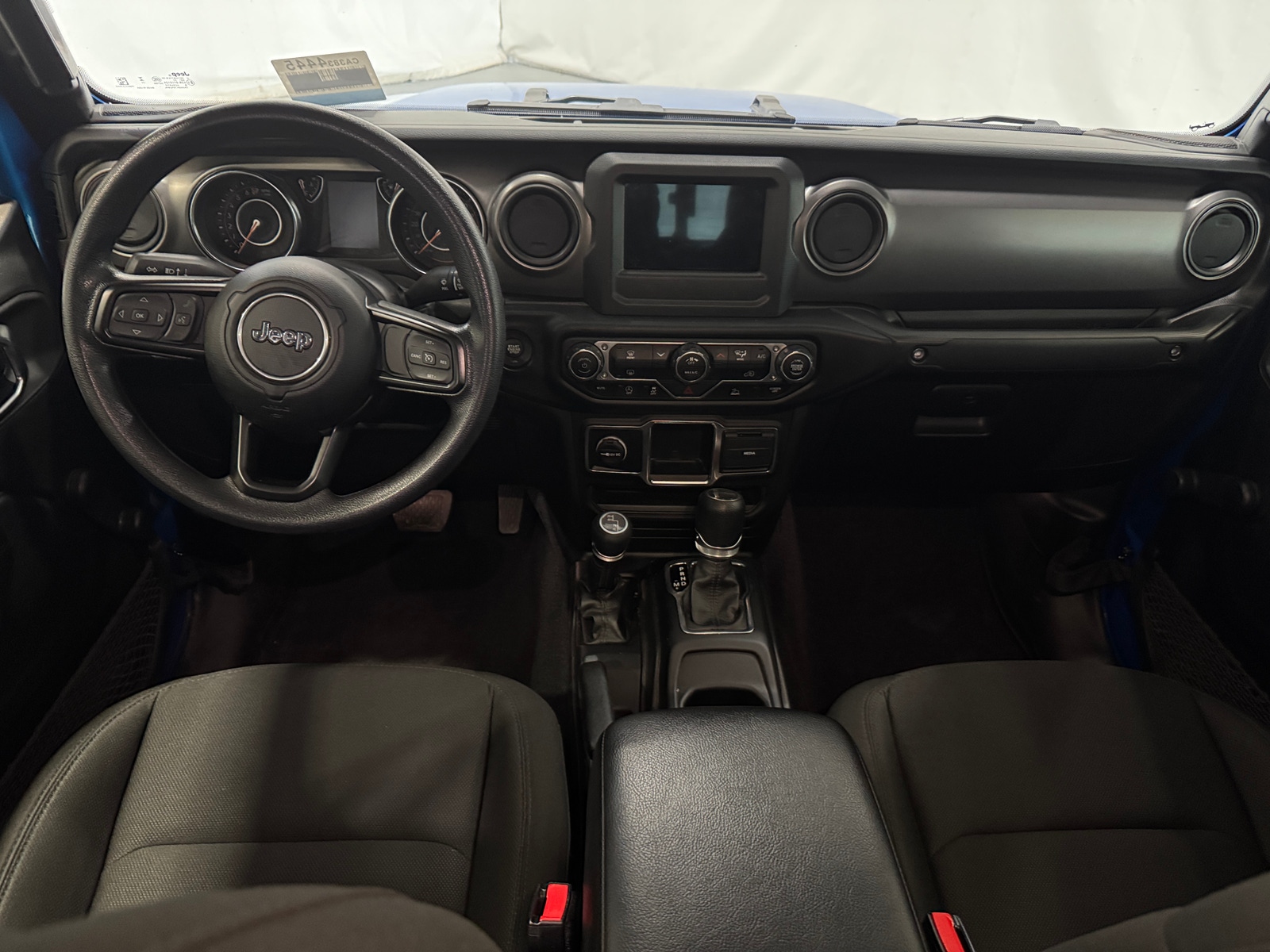 Thumbnail: 2023 Jeep Gladiator - 3