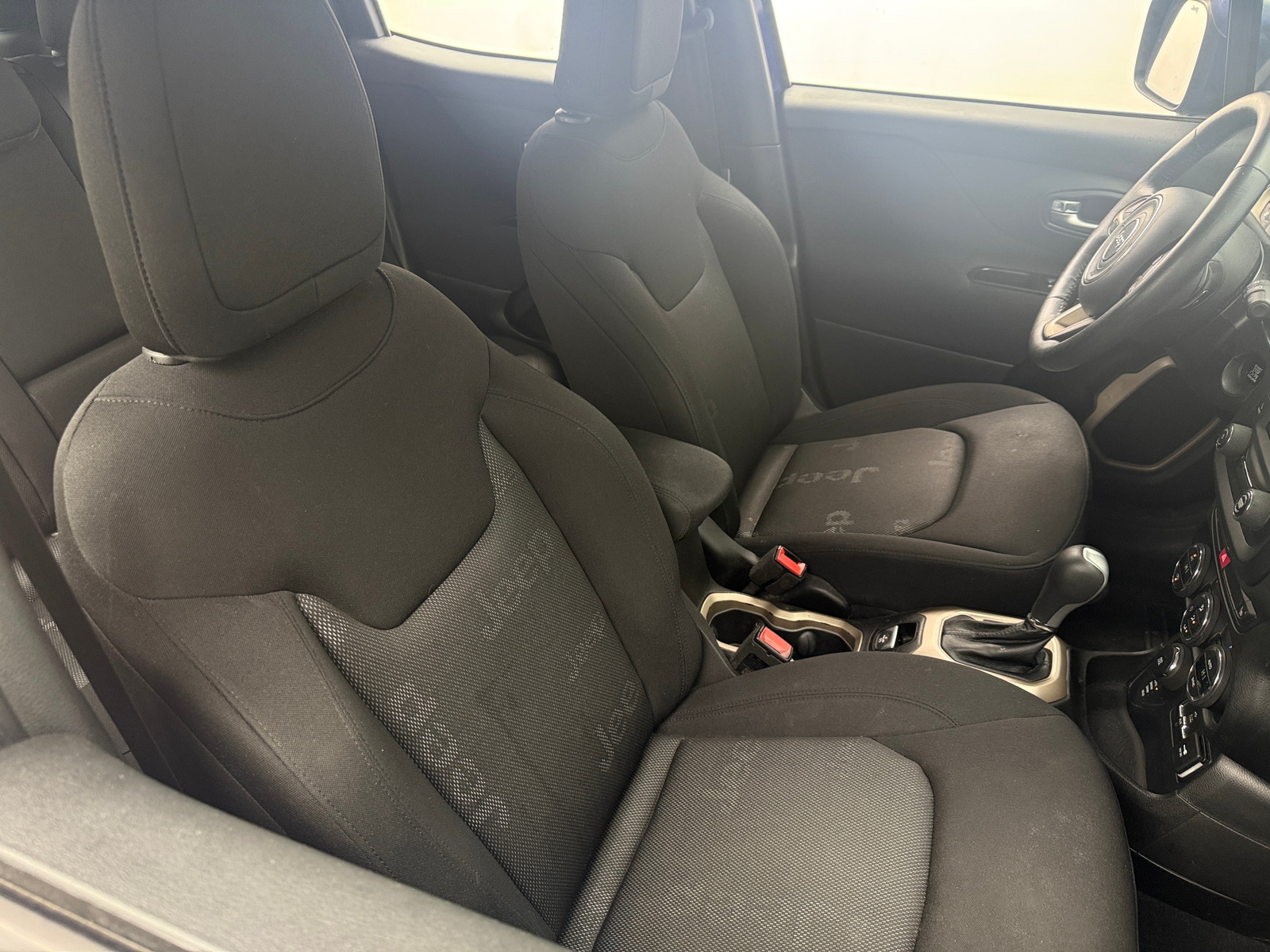 Thumbnail: 2017 Jeep Renegade - 2