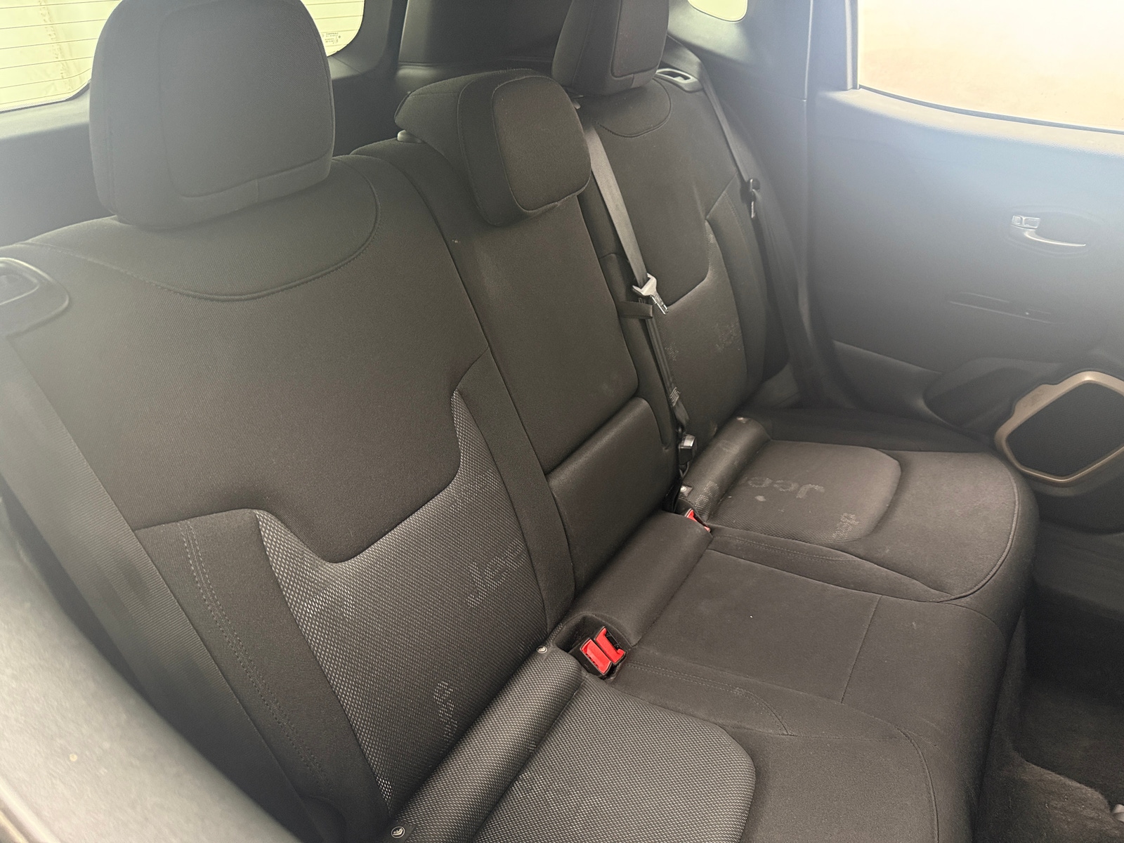 Thumbnail: 2017 Jeep Renegade - 6