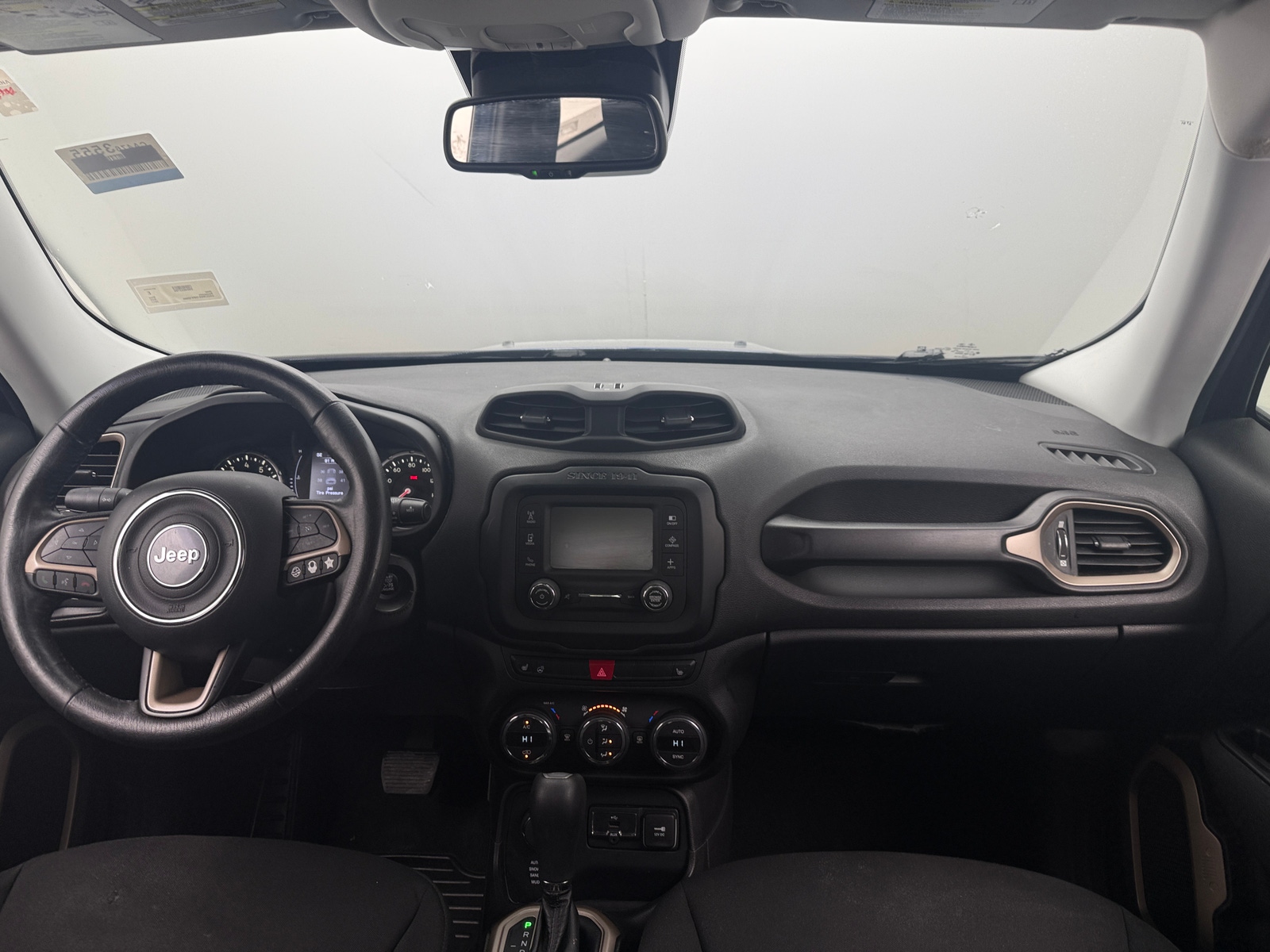 Thumbnail: 2017 Jeep Renegade - 3