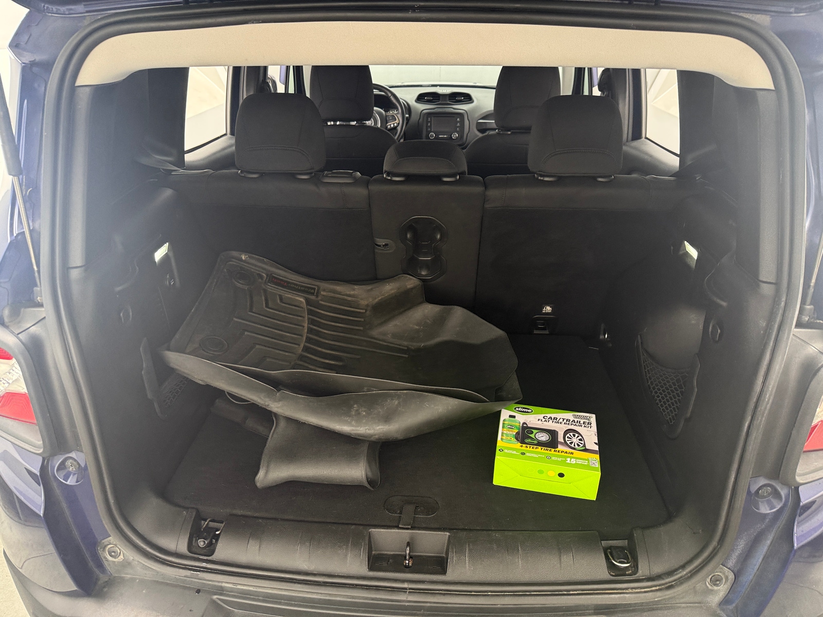 Thumbnail: 2017 Jeep Renegade - 7