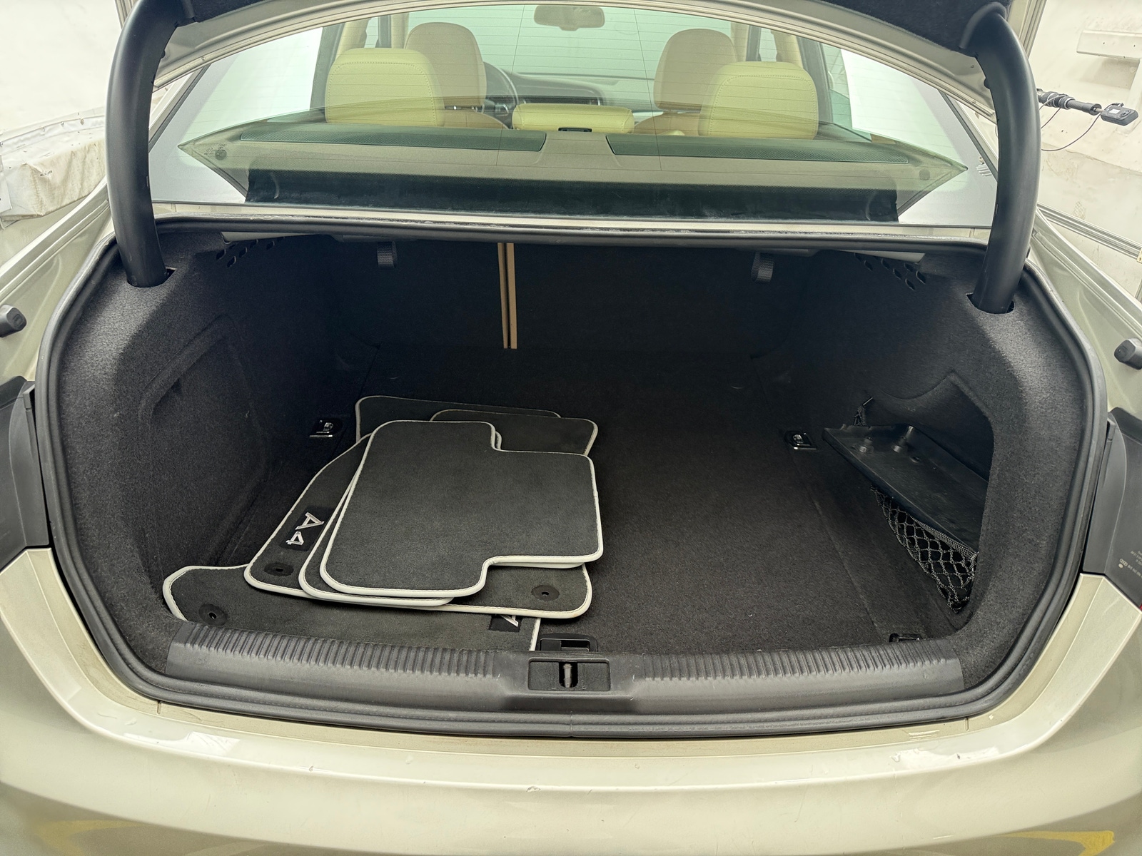 Thumbnail: 2014 Audi A4 - 6