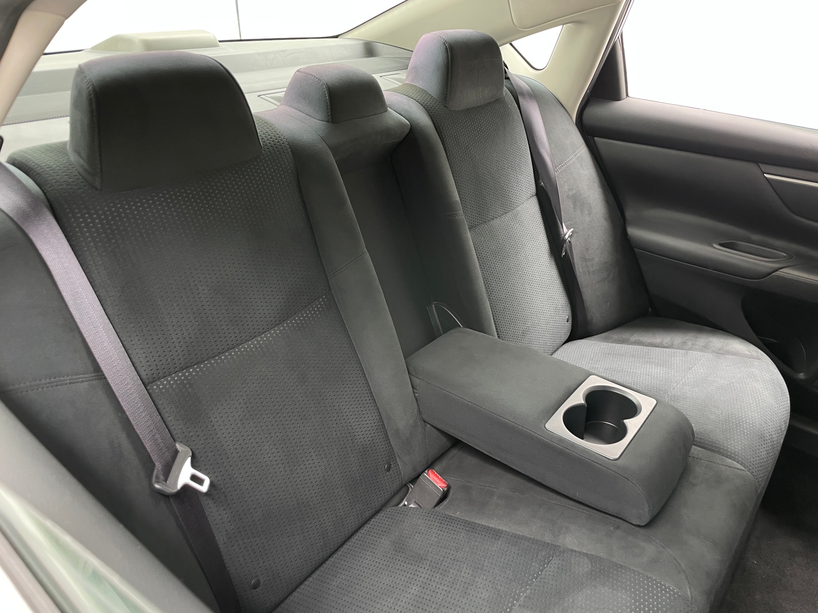 Thumbnail: 2015 Nissan Altima - 6