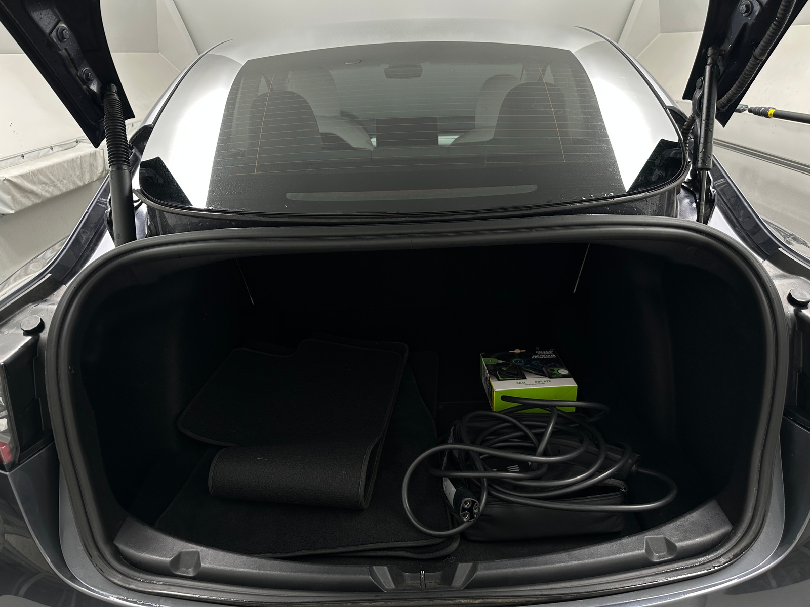 Thumbnail: 2021 Tesla Model 3 - 6