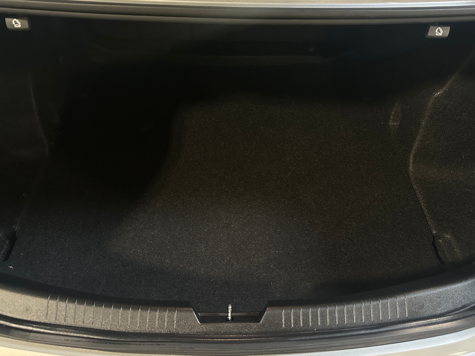 Thumbnail: 2020 Chevrolet Malibu - 7