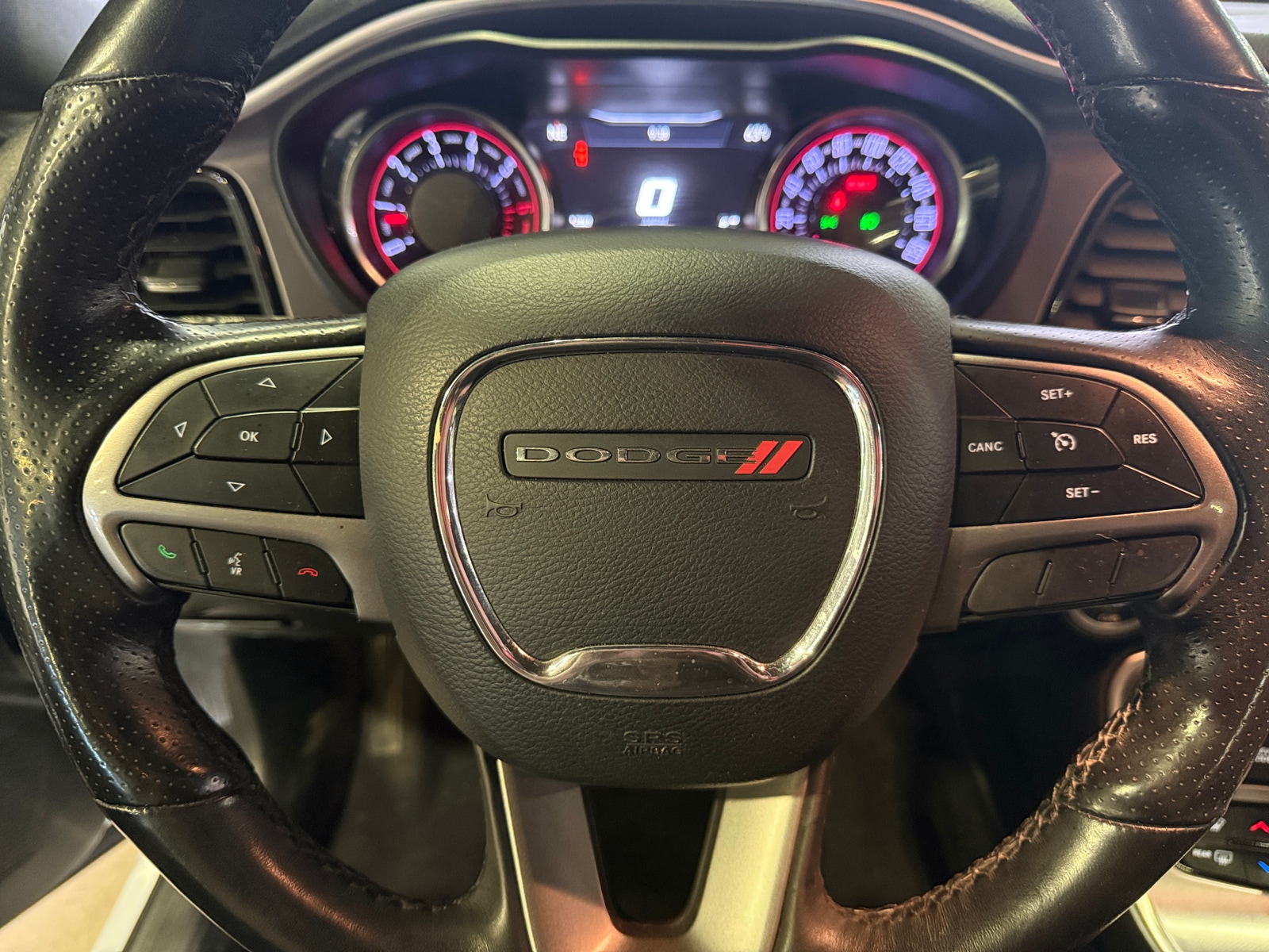 Thumbnail: 2019 Dodge Challenger - 4