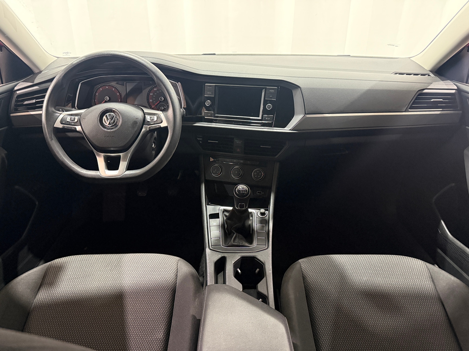 Thumbnail: 2019 Volkswagen Jetta - 3