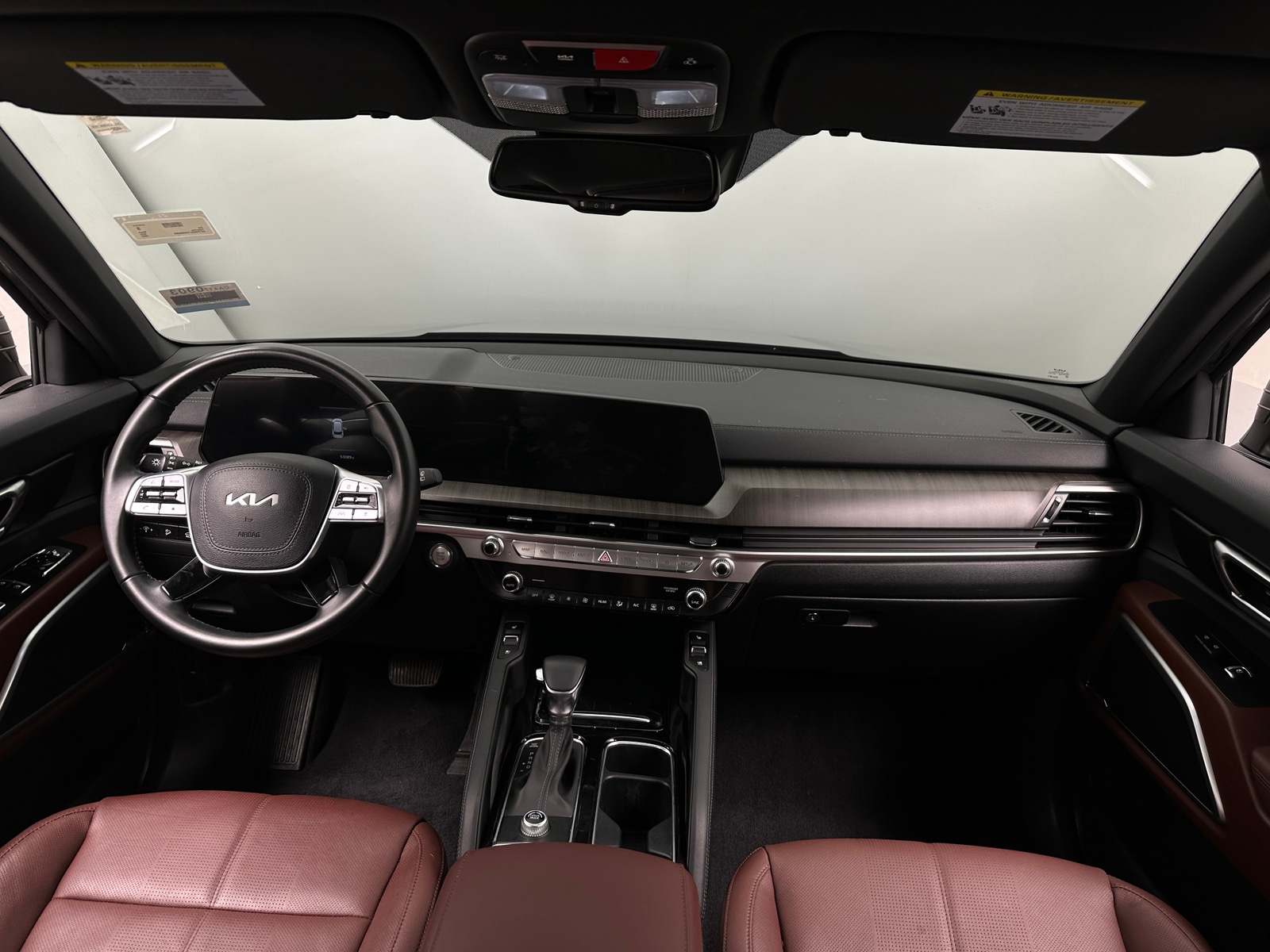 Thumbnail: 2023 Kia Telluride - 2