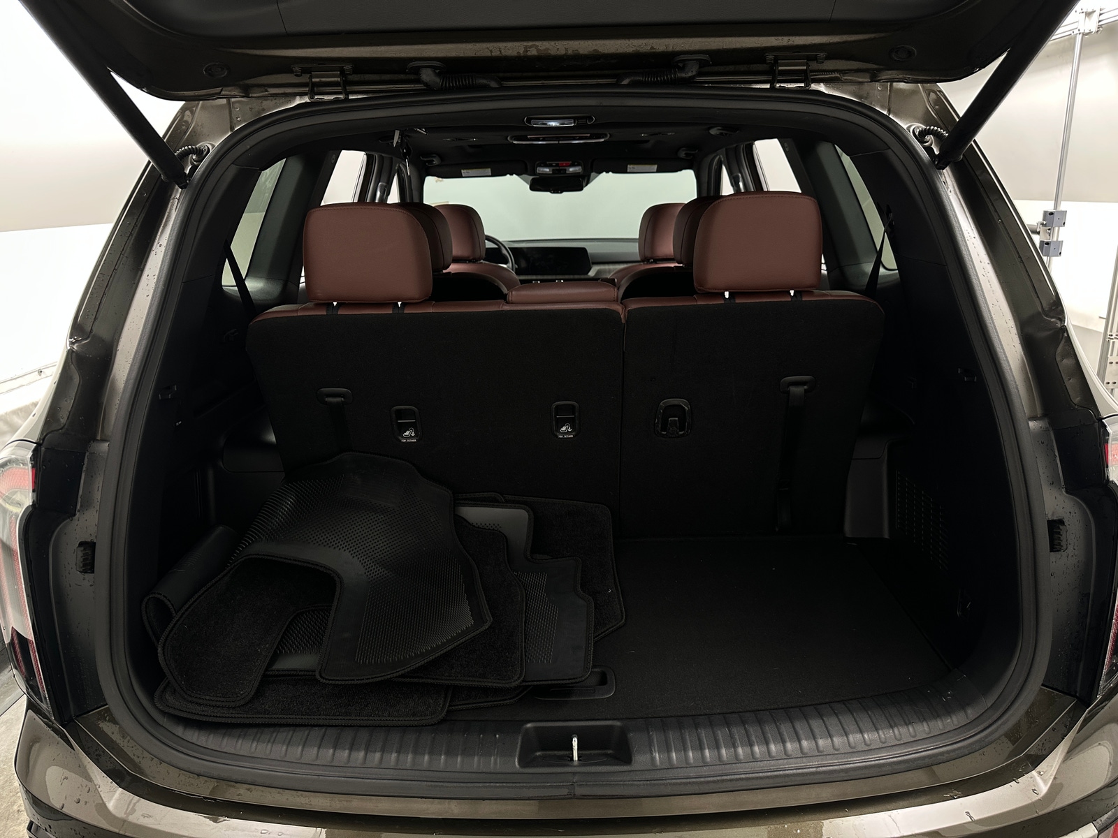 Thumbnail: 2023 Kia Telluride - 6