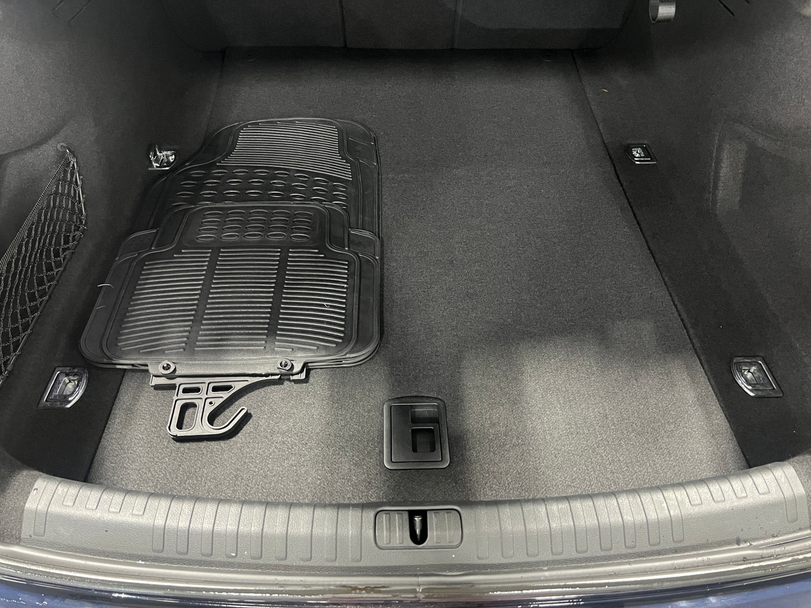 Thumbnail: 2019 Audi A6 - 6