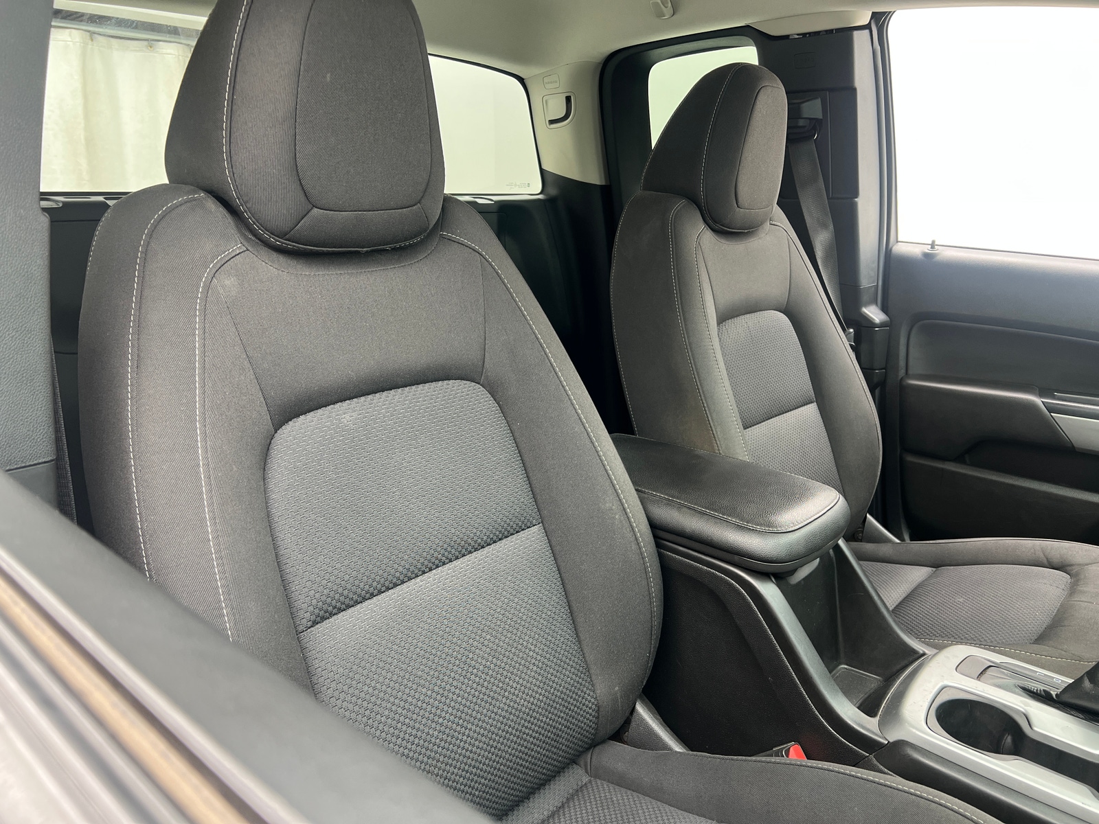 Thumbnail: 2022 Chevrolet Colorado - 2