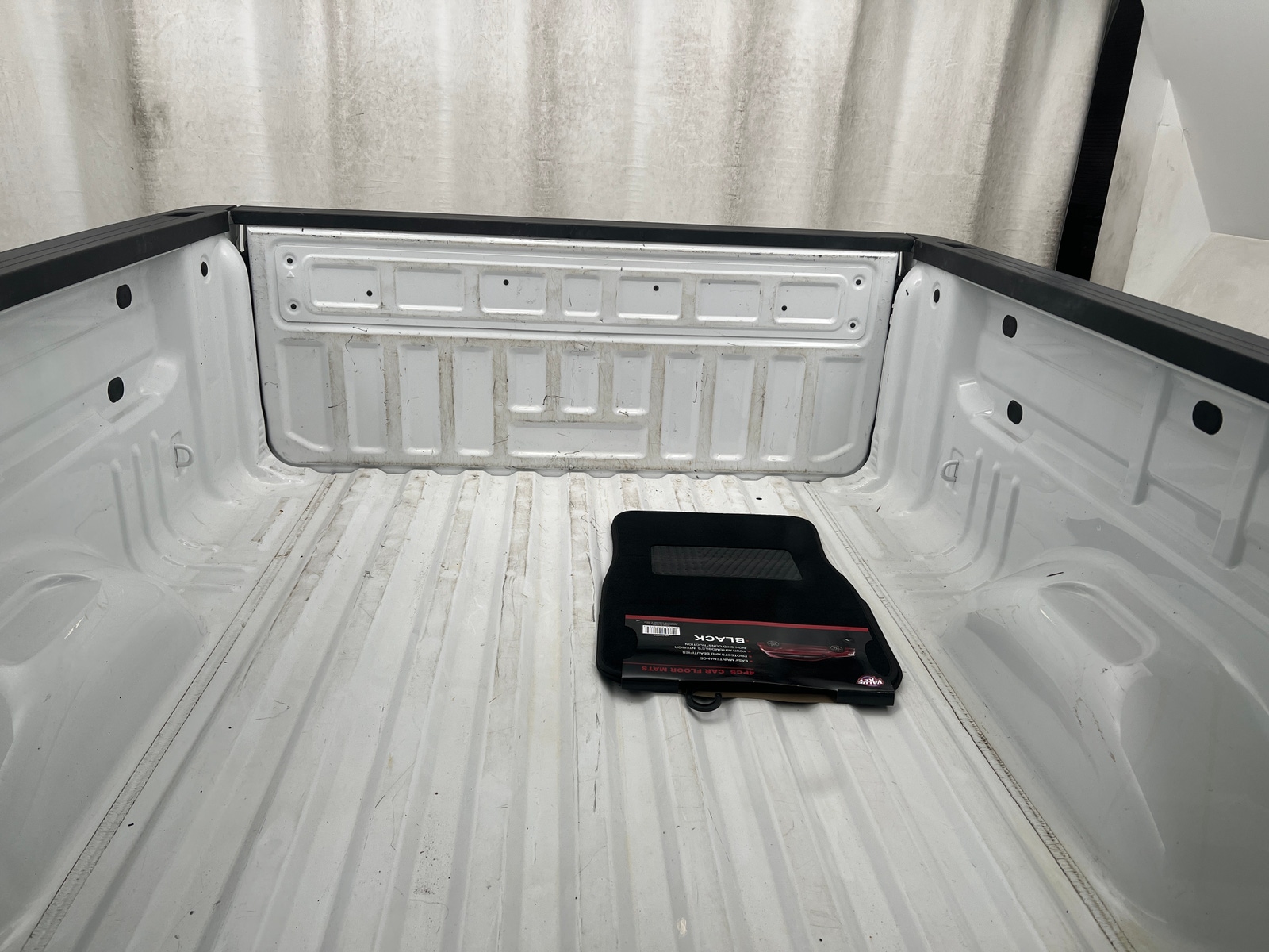 Thumbnail: 2022 Chevrolet Colorado - 6