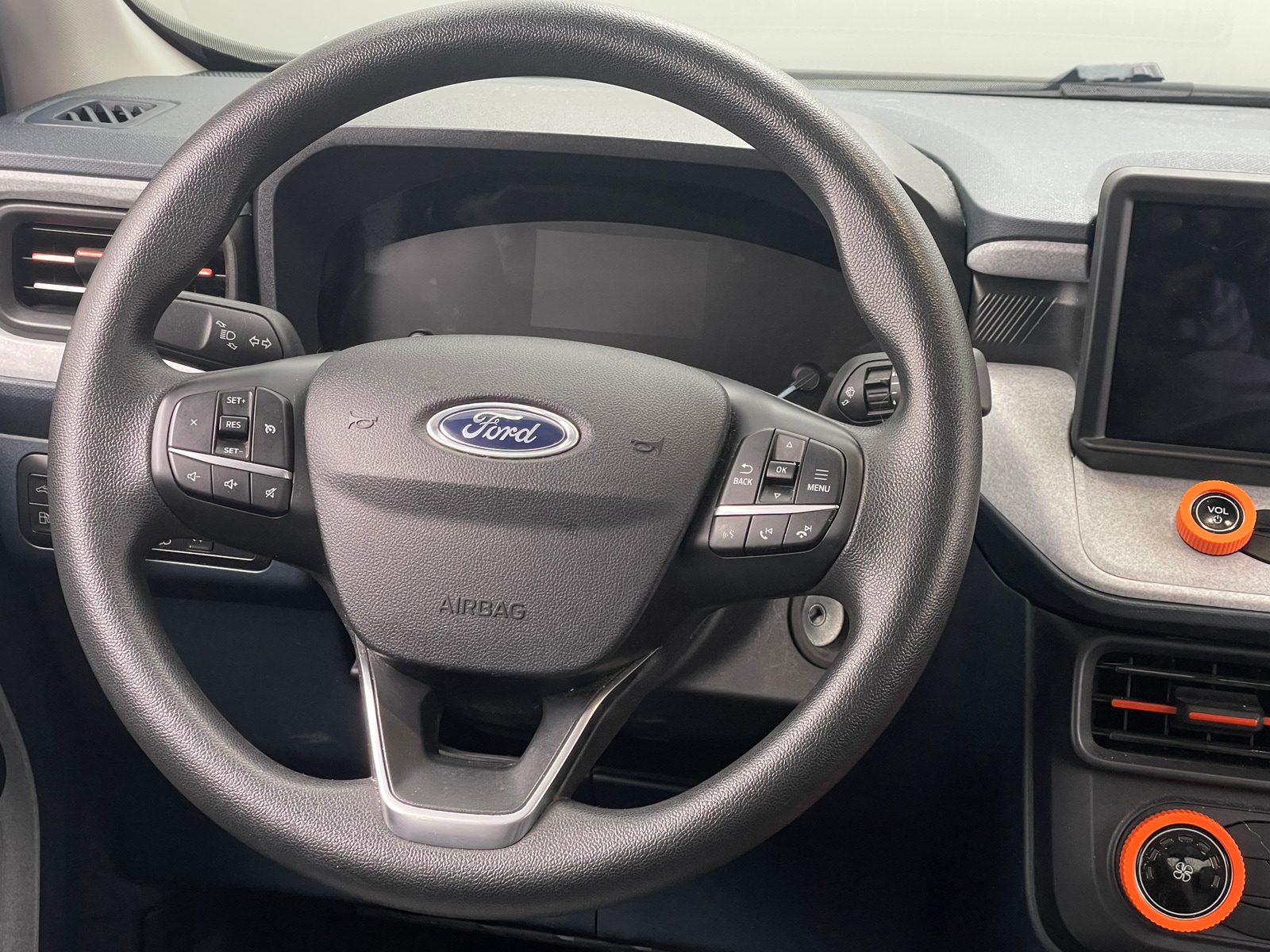 Thumbnail: 2022 Ford Maverick - 5