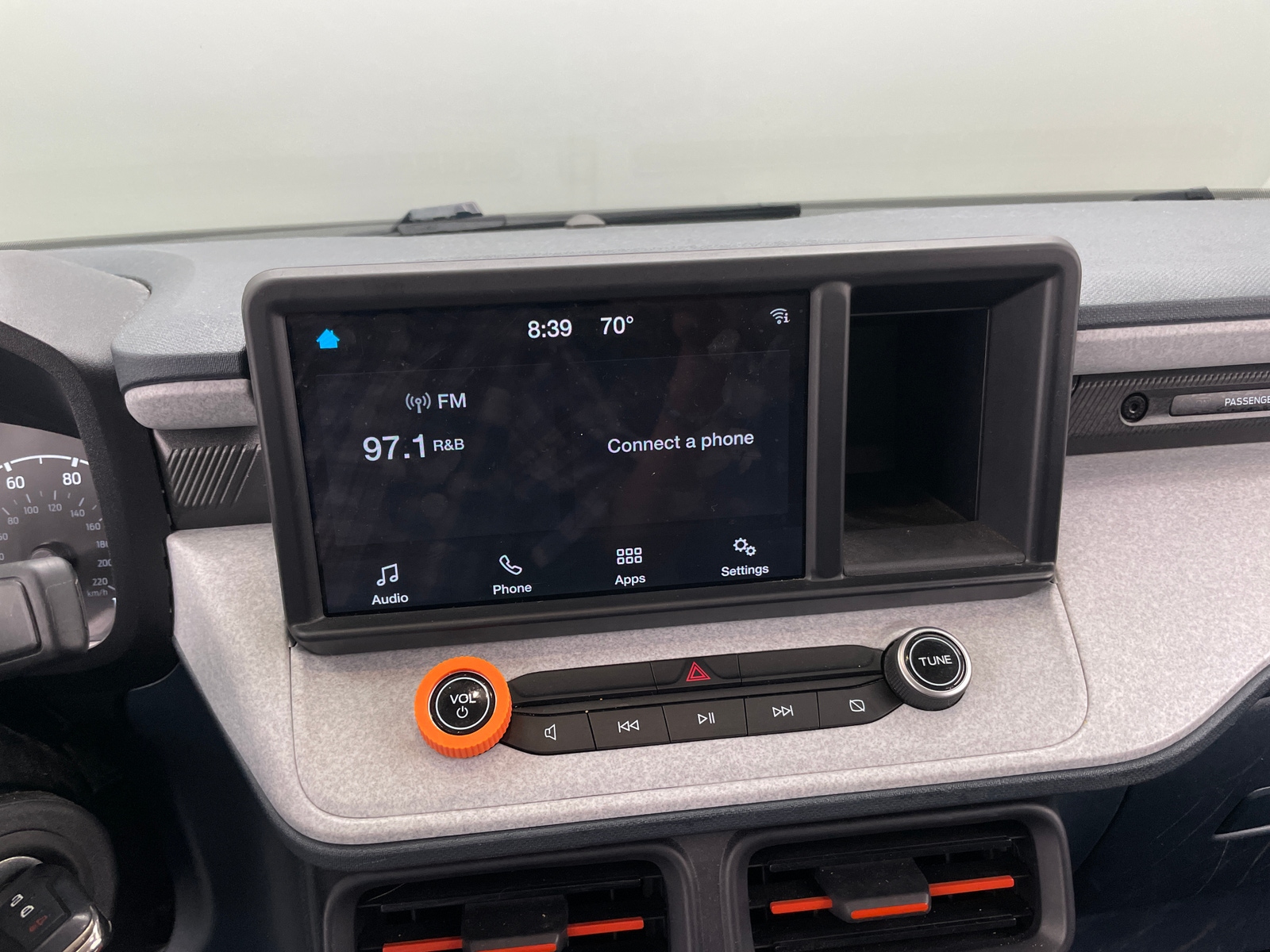 Thumbnail: 2022 Ford Maverick - 4