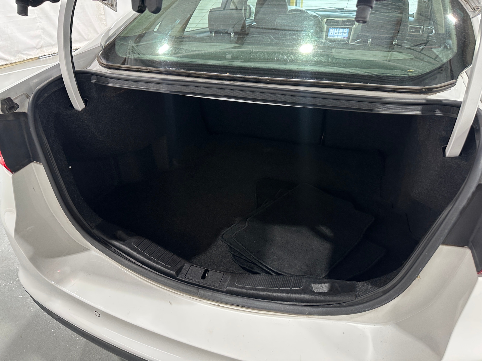 Thumbnail: 2017 Ford Fusion - 6