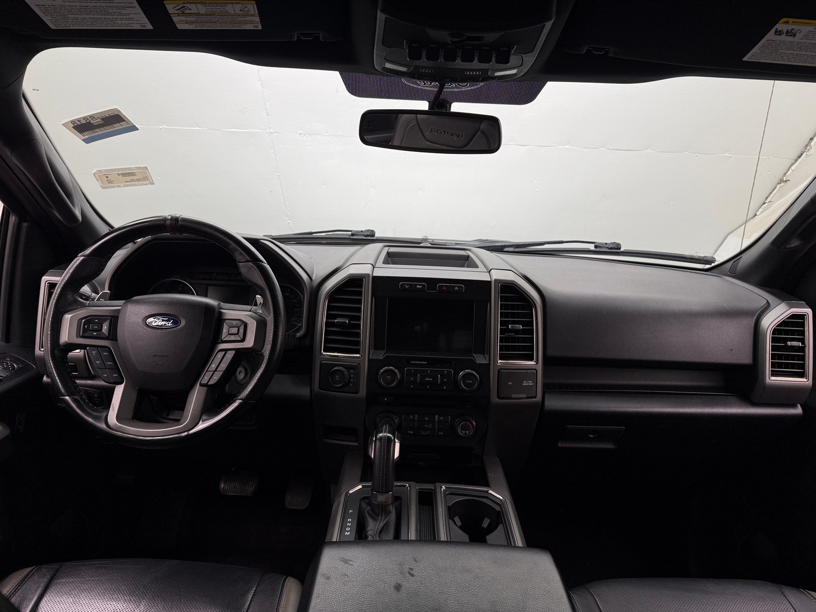 Thumbnail: 2017 Ford Econoline - 3