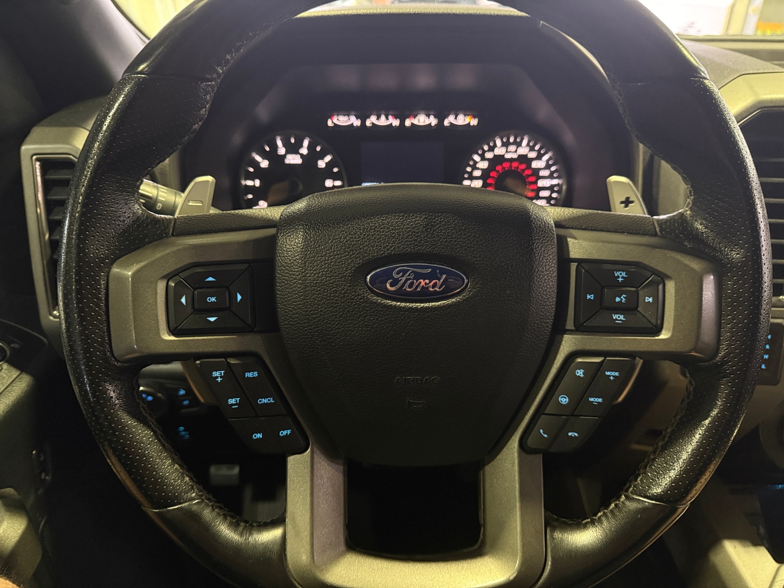 Thumbnail: 2017 Ford Econoline - 5