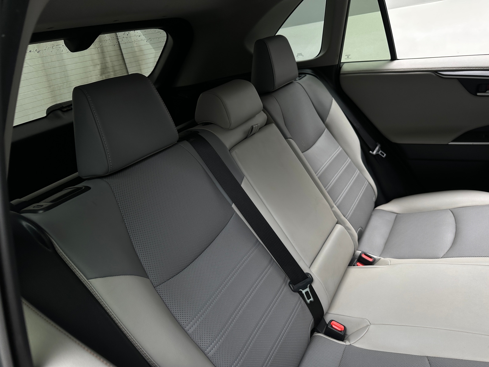 Thumbnail: 2019 Toyota RAV4 - 6