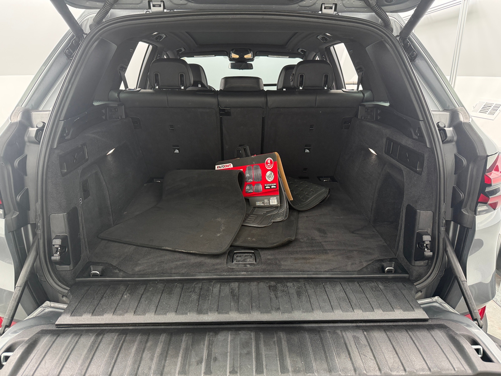 Thumbnail: 2024 BMW X5 - 6