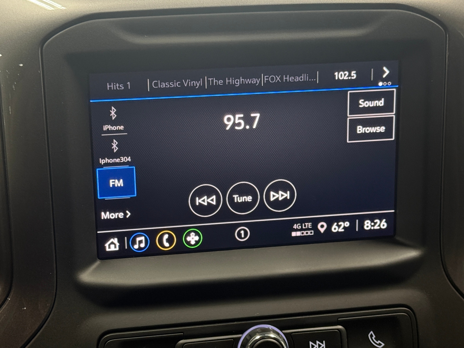 Thumbnail: 2024 Chevrolet Silverado 2500 - 4