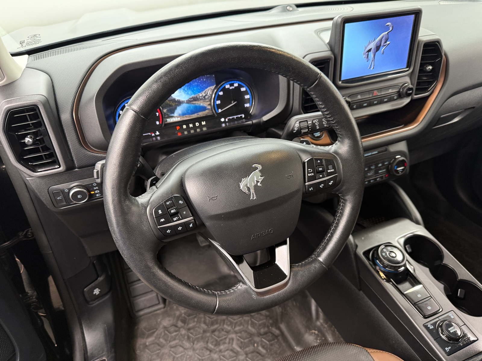 Thumbnail: 2021 Ford Bronco Sport - 4