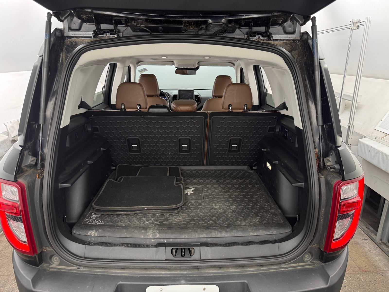 Thumbnail: 2021 Ford Bronco Sport - 6