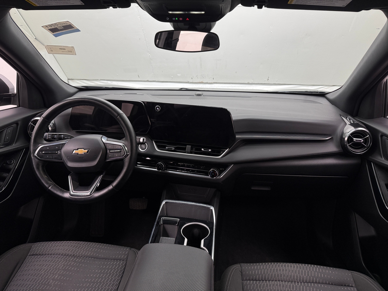 Thumbnail: 2025 Chevrolet Equinox - 3