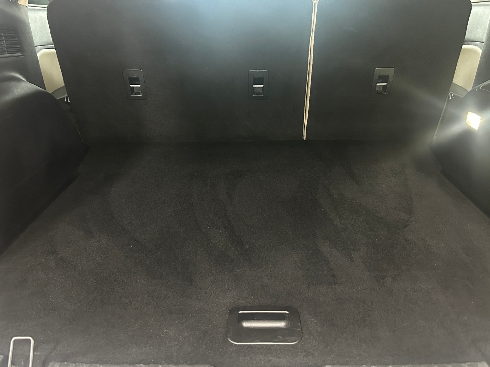 Thumbnail: 2017 Ford Edge - 6